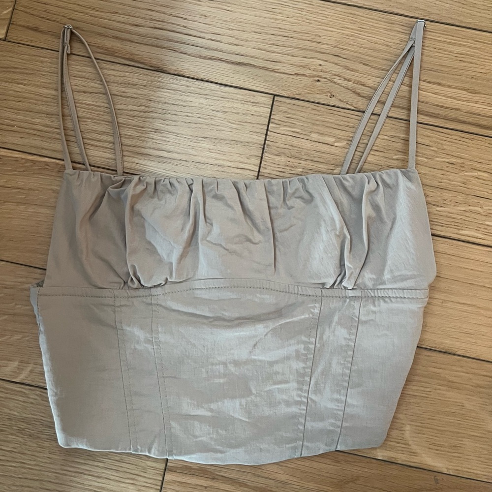 Cropped tank